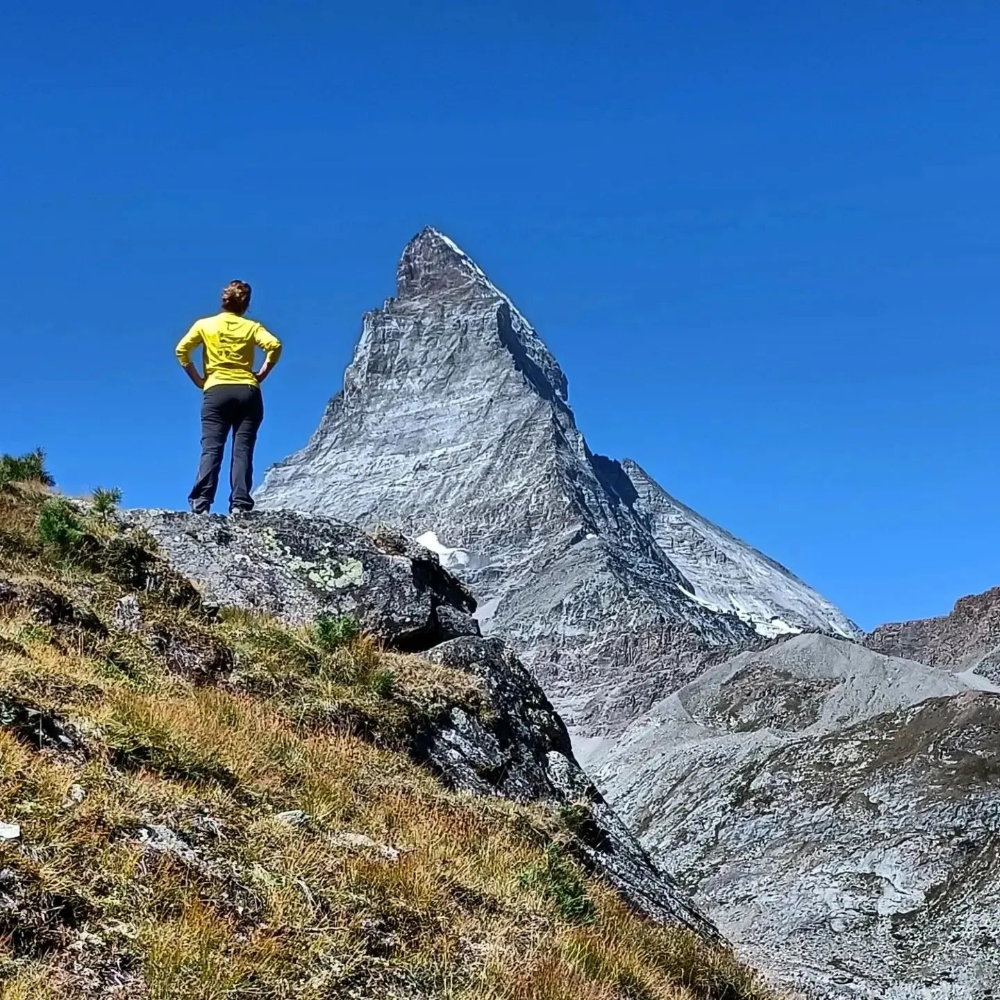 299290231 5250796548290472 5443781004691201754 n